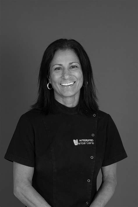 Dr Naomi Hollander - Dentist » Integrated Dental