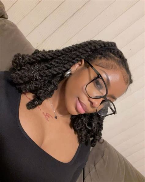 Pin By Futurepossibility Faceless Ma On Glasses In Short Locs