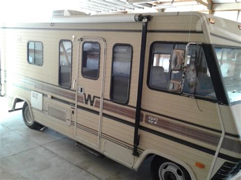 1984 Winnebago Chieftain Online Auctions