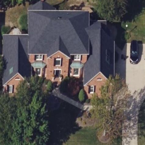 Bill Belichick's House (former) in Brecksville, OH (Google Maps) (#2)