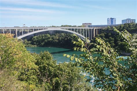 Niagara Falls International Rainbow Bridge, Niagara Falls, New York ...