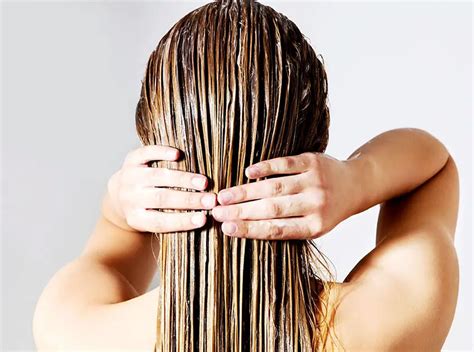 5 Best Homemade Hair Masks For Hair Growth And Thickness