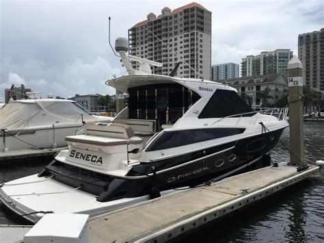 In Tampa Window Tint for Boats Adds Privacy and Style - MarineTint.com