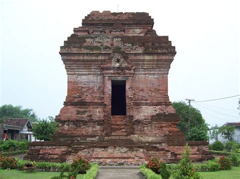 Asal Usul Candi Pari Dan Candi Sumur Temple Mystery Of History