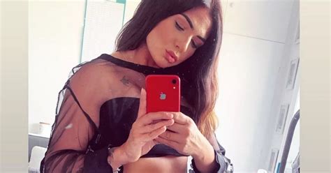 Prison Officer Who Had Fling With Rapist Knew He Was A Sex Offender The Mirror