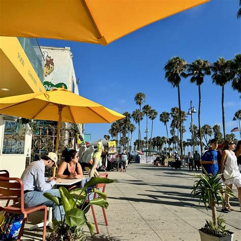 Venice Boardwalk Restaurants