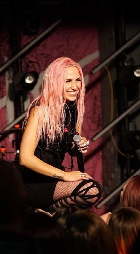 Pin Von Crow Auf Icon For Hire