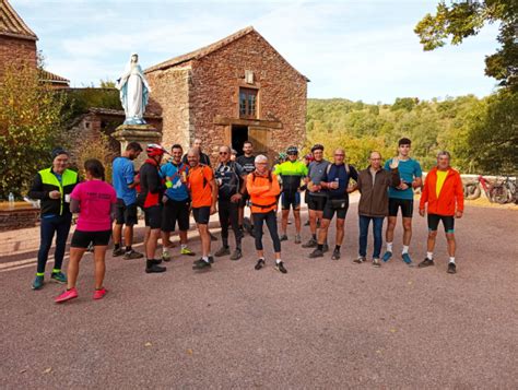 Combret En Rose Commune De Combret