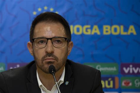 Ramon Menezes pode assumir comando da Seleção em data Fifa Esporte