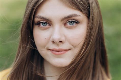 Premium Photo Front Close Up Of Caucasian Woman Beautiful Young Human