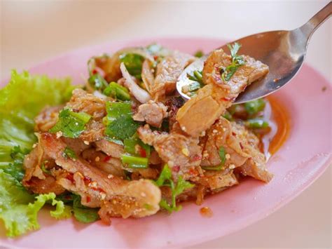 Premium Photo Close Up Of Spicy Grilled Pork Salad Nam Tok Moo