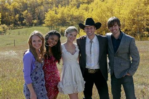 Amy Soraya Ashley Caleb And Ty Heartland Seasons Heartland Heartland Cast