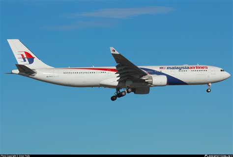 9M MTE Malaysia Airlines Airbus A330 323 Photo By Victor Pody ID