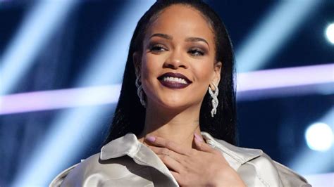 Cantante Rihanna Se Convierte En Madre Por Segunda Vez Links Do