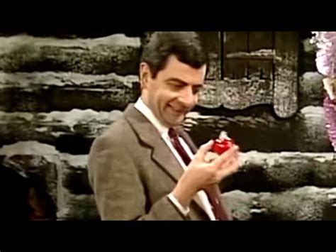 Mr. Bean - Christmas Shopping At Har…: English ESL video lessons