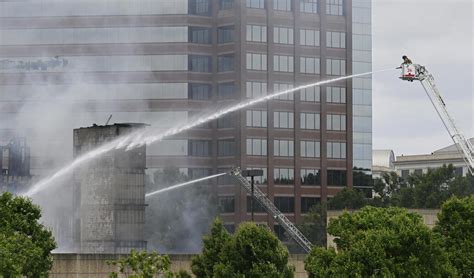 1 Worker Dead In Massive 5 Alarm Fire At Charlotte North Carolina