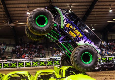 Boogey Van (Rettew) | Monster Trucks Wiki | Fandom powered by Wikia