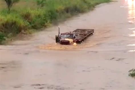 Quebrada Obstruida Es La Que Inunda Ruta Vuelta De Kopper Chilamate