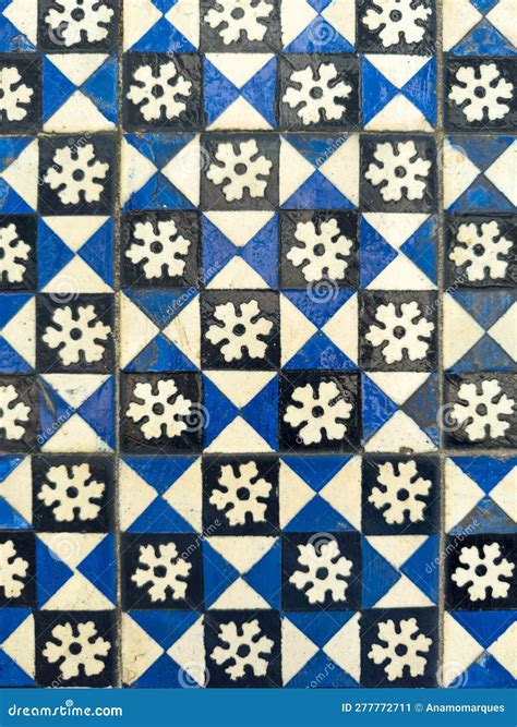 Azulejos Decorativos Portugueses Tradicionais Imagem De Stock Imagem