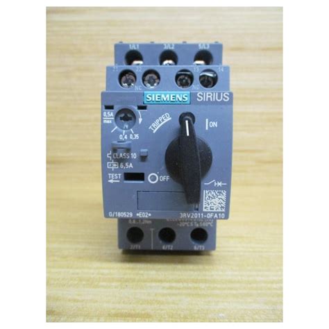 Siemens 3rv2011 0fa10 Sirius Circuit Breaker W 3rv8901 1e New No Box Mara Industrial