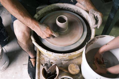 Todas las ventajas de hacer un curso de cerámica para decorar tu hogar