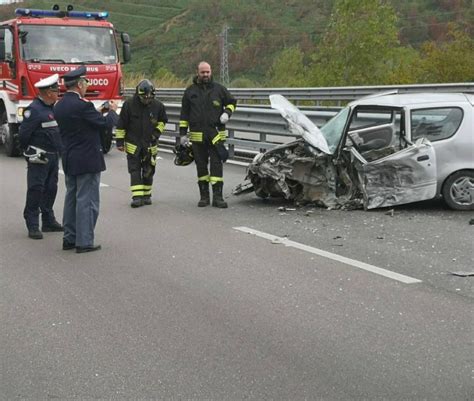 Incidente Mortale Sulla Teramo Giulianova Andava Contromano Rete