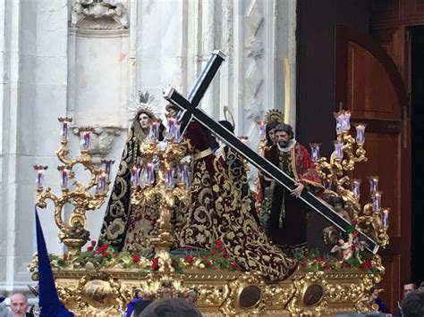 Nuestro Padre Jesús De Los Afligidos Y María Santísima De Los