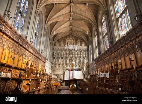 Interior Of The Chapel Of Magdalen College In Oxford Stock Photo Alamy