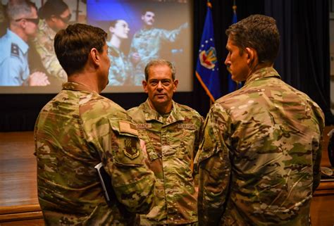 ACC Command Team Gets First Hand Look At ISR Capabilities With 363 ISRW