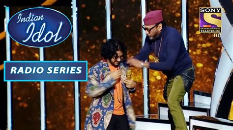 Nihal की Performance से Impress होकर Jackie Shroff ने दिया अपना Jacket Indian Idol Radio