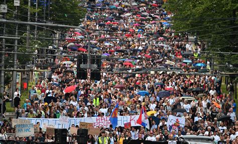 Osmi protest Srbija protiv nasilja održan u više gradova FOTO VIDEO