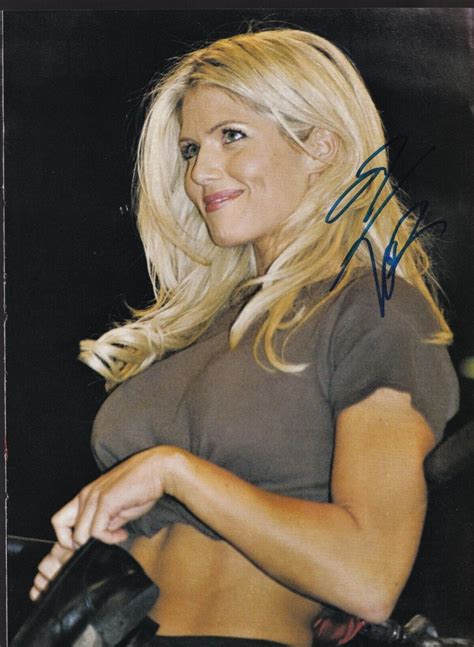 Torrie Wilson Wwe Diva Real Hand Signed Sexy Blonde Ring Pinup Photo