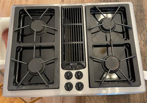 Jenn Air Downdraft Gas Stainless Cooktop Burners Model