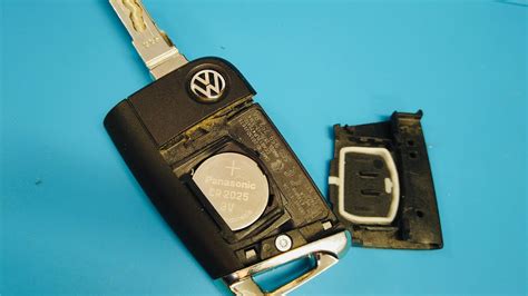 VW Golf MK7 5G Key Fob Remote Battery Replacement YouTube