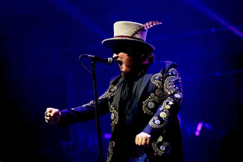 Zucchero è in concerto con Overdose d amore World Tour Scaletta