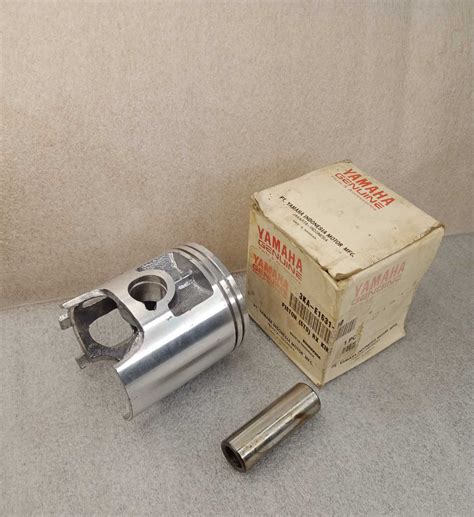 Seher RX King 3KA Standar 00 Piston Only Original Yamaha NOS PISTON