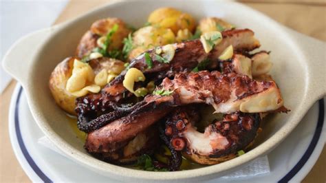 Receta de Pulpo al ajillo fácil de preparar