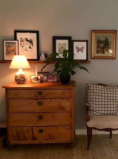 19 Picture Ledge Ideas To Shake Up The Way You Use Your Walls Artofit