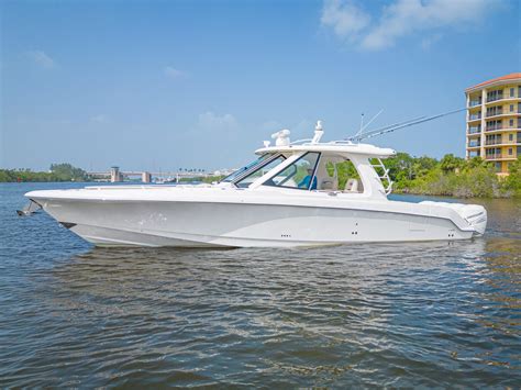 2019 Boston Whaler 380 Realm Zorn Yacht Sales Zorn Yacht Sales