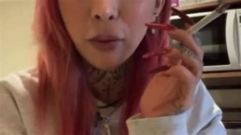 Mana Izumi Smoking Porn Videos