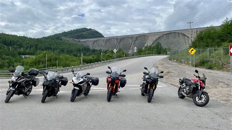 Virée en moto à Manic 5 et Tadoussac Custom Tour Magazine