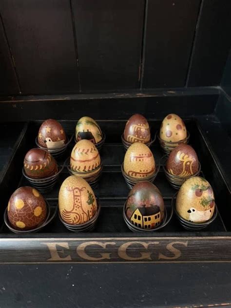 Pin By Sharon Baker On Primitives Easter Egg Painting Easter Eggs