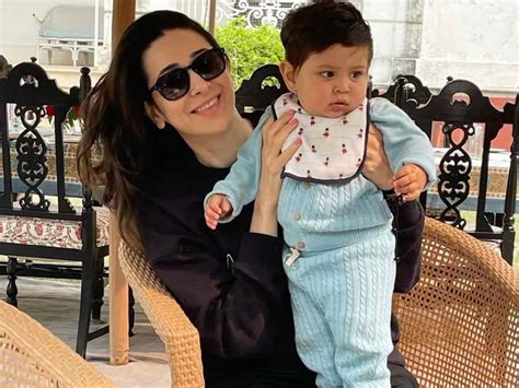 Check Out Aunt Karisma Kapoor S Super Cute Photo With Jeh Baba