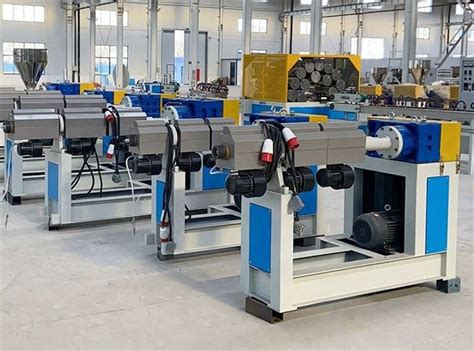 China Customized Pvc Pu Steel Wire Reinforced Hose Machine