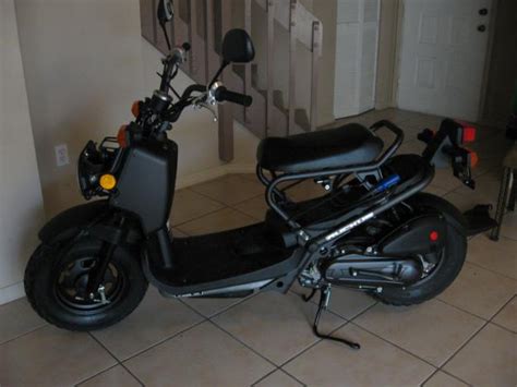 HONDA ZOOMER - Review and photos