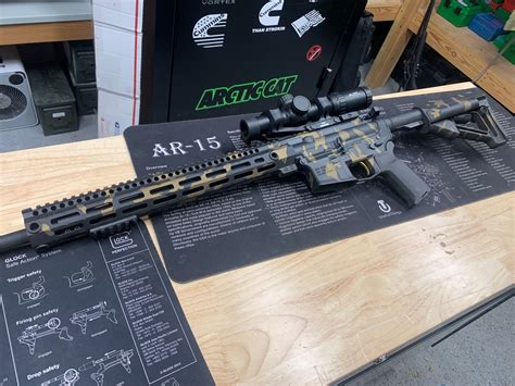 AR 15 CUSTOM BUILD