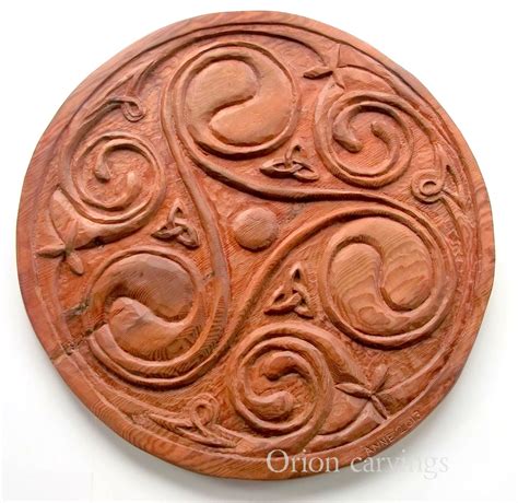 Celtic Triskel Wood carving Handmade Woodcarving 157 in