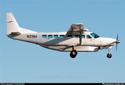 N21NH Private Cessna 208B Grand Caravan EX Photo By Nick Sheeder ID