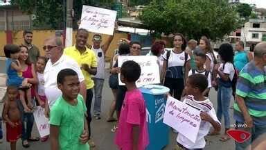 Gazeta Meio Dia Urna Estv Moradores Do Bairro M Rio Cypreste Pedem