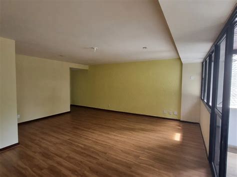 Apartamento Na Avenida General Guedes Da Fontoura Barra Da Tijuca Em